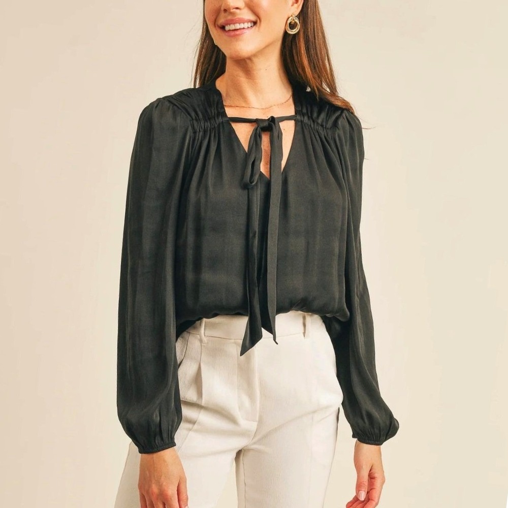 Reset By Jane Black Satin Blouse M NWT Tie Neck Long Sleeve Shirred Balloon Top